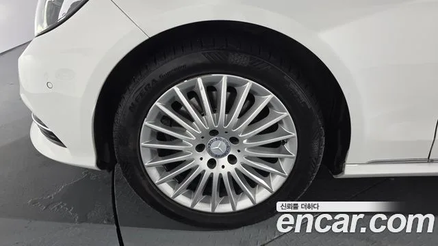 벤츠 E-클래스 W212