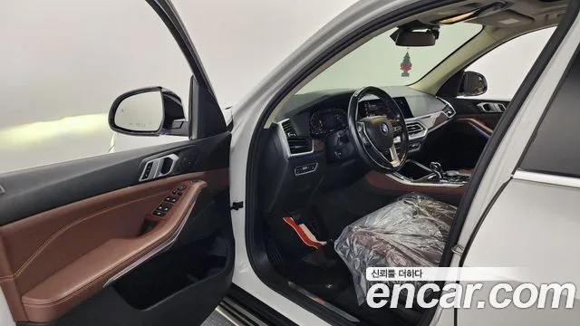 BMW X5 (G05)