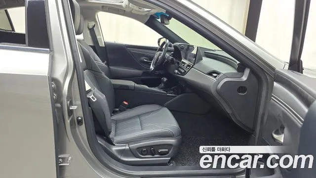 렉서스 ES300h 7세대