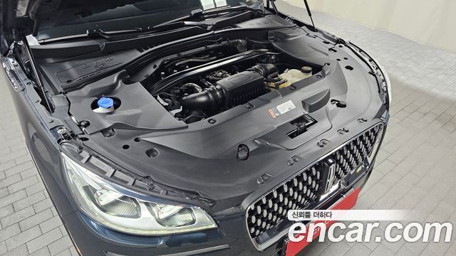 링컨 에비에이터 2세대