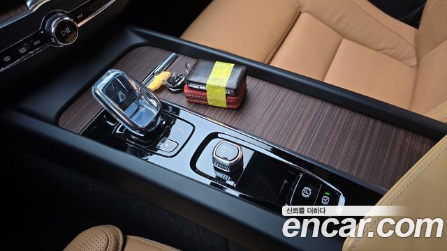 볼보 XC60 2세대