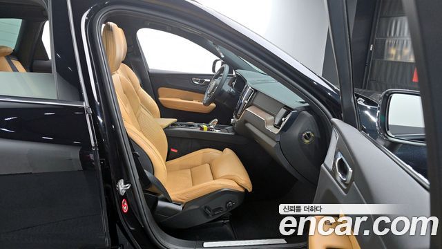 볼보 XC60 2세대