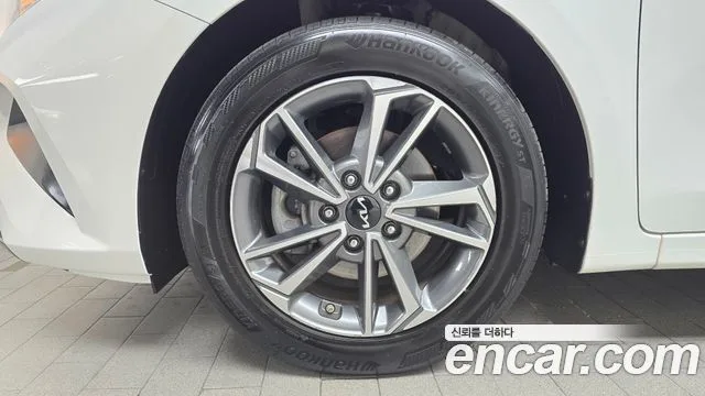 기아 더 뉴 K3 2세대