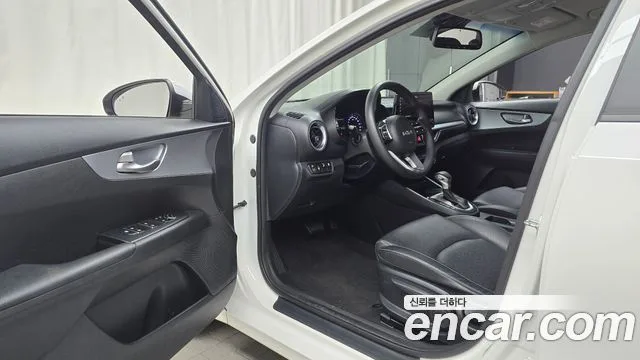 기아 더 뉴 K3 2세대