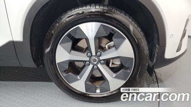 볼보 XC40