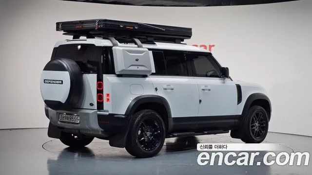 랜드로버 디펜더 (L663)