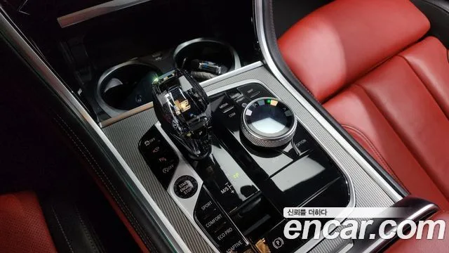 BMW 8시리즈 (G15)