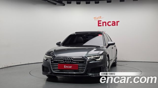 아우디 A6 (C8)
