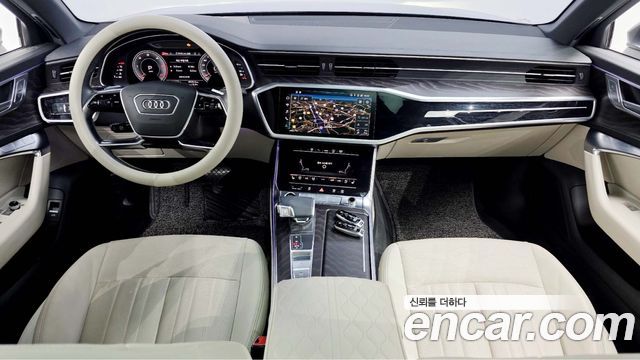 아우디 A6 (C8)