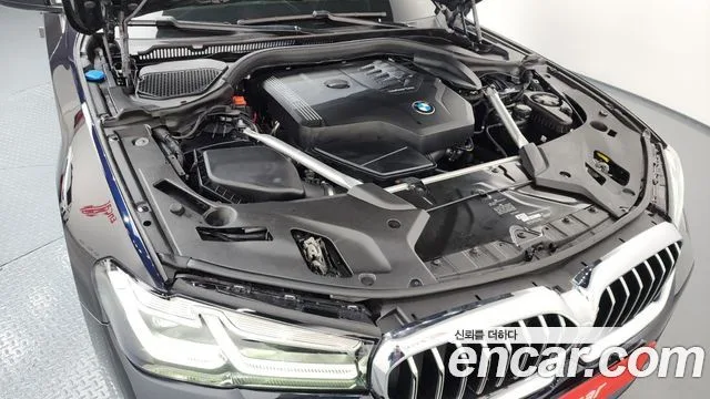 BMW 5??? (G30)