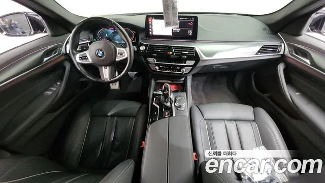 BMW 5??? (G30)