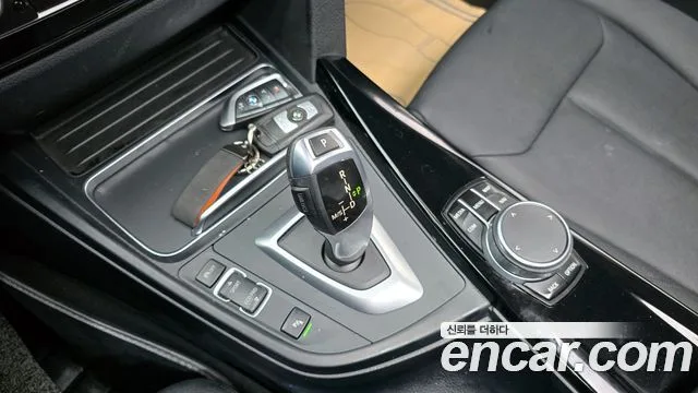 BMW 3시리즈 (F30)