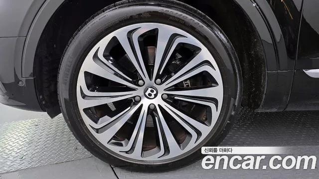 벤틀리 벤테이가