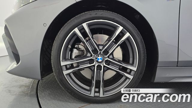 BMW 1시리즈 (F40)