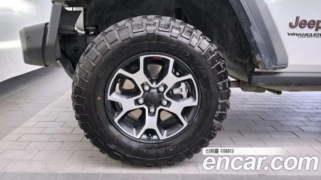 지프 랭글러 (JL)