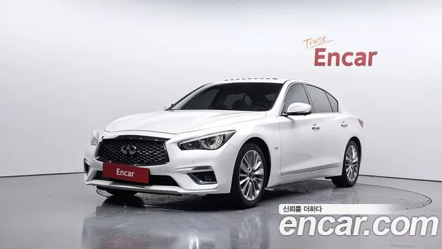 인피니티 Q50