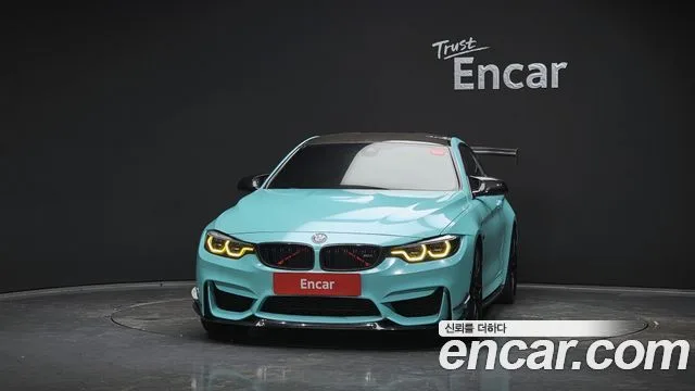 BMW M4 (F82)