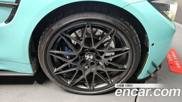 BMW M4 (F82)