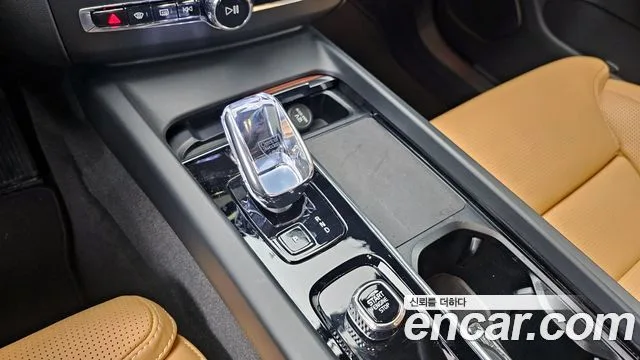 볼보 XC60 2세대