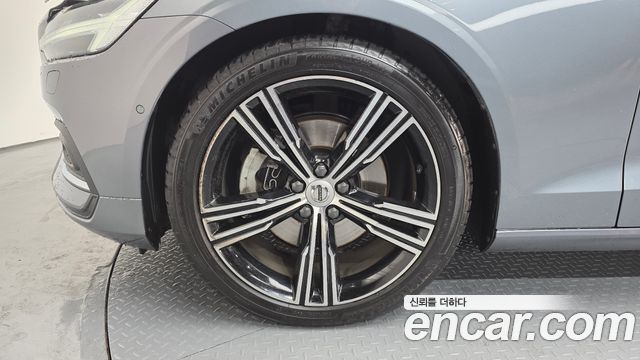 볼보 S60 3세대