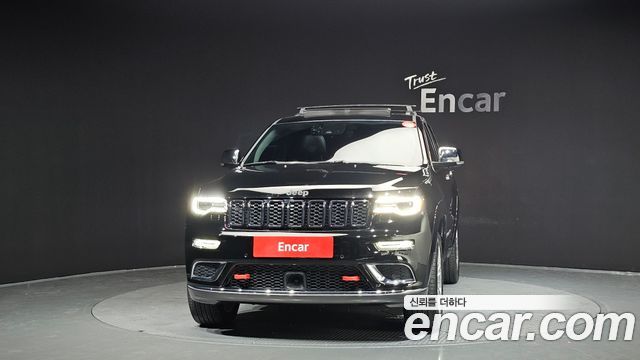 지프 그랜드 체로키