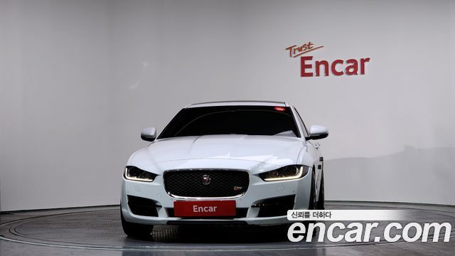 재규어 XE