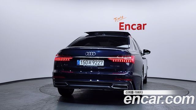 아우디 A6 (C8)