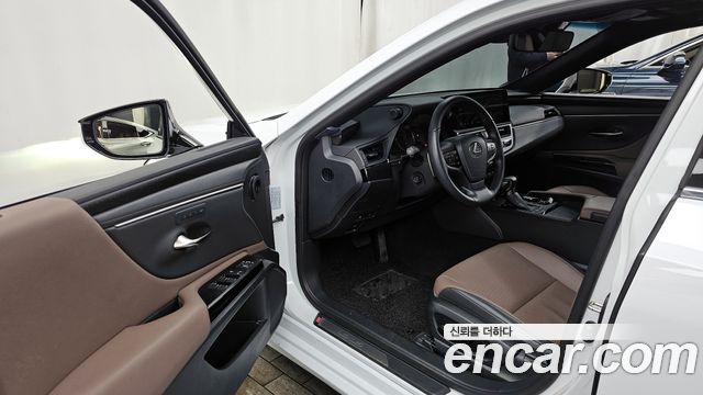 렉서스 ES300h 7세대