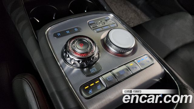 제네시스 G90 (RS4)