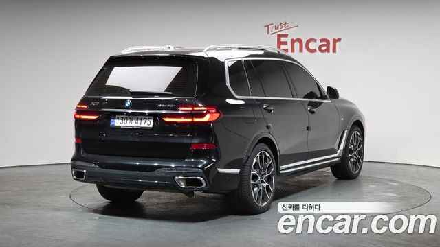 BMW X7 (G07)