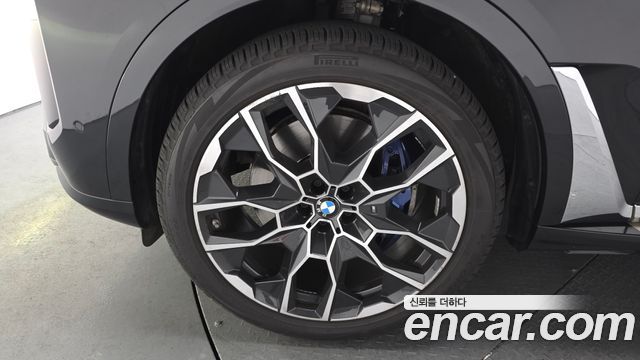 BMW X7 (G07)