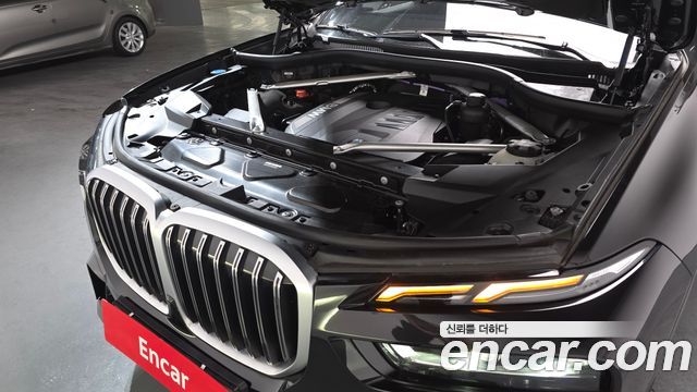 BMW X7 (G07)
