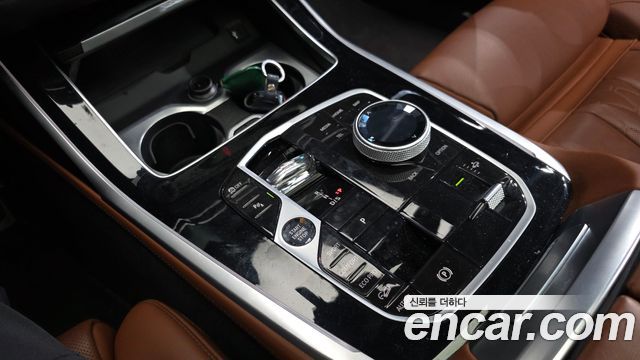 BMW X7 (G07)