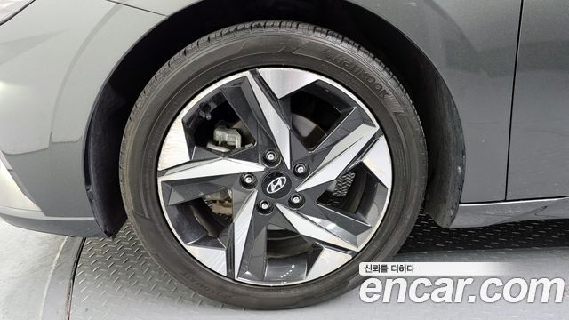현대 아반떼 (CN7)