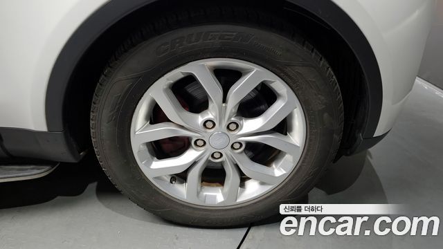 랜드로버 디스커버리 5