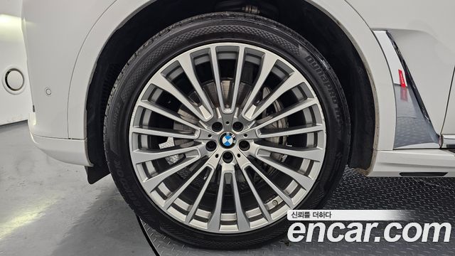 BMW X7 (G07)