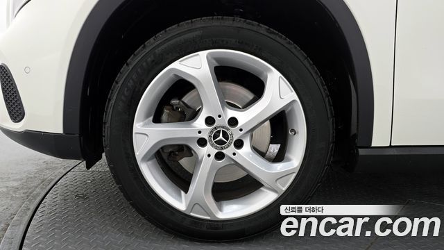 벤츠 GLA-클래스 X156