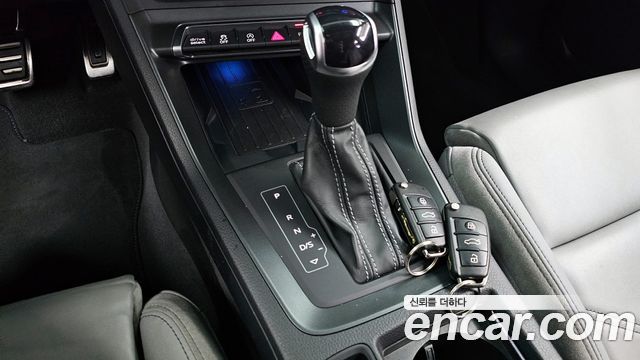 아우디 Q3 (F3)