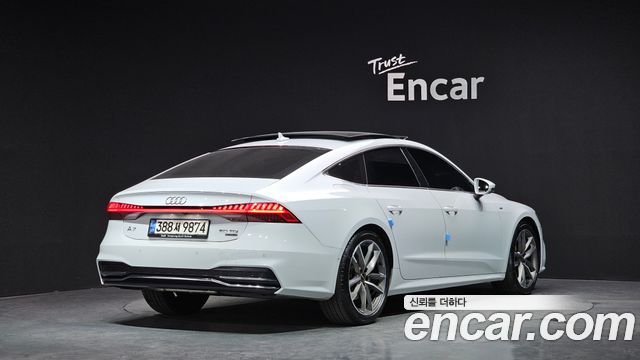 아우디 A7 (4K)