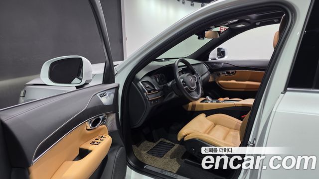볼보 XC90 2세대