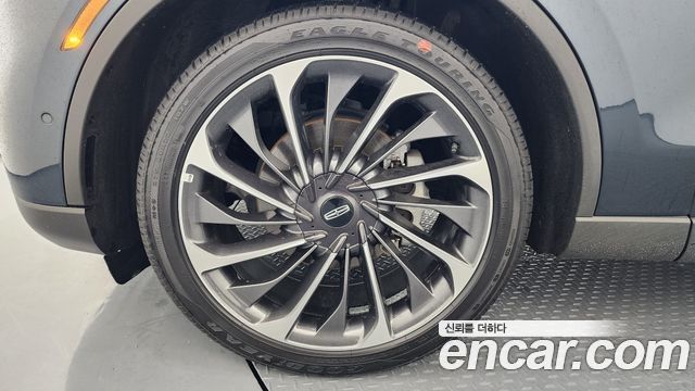 링컨 에비에이터 2세대