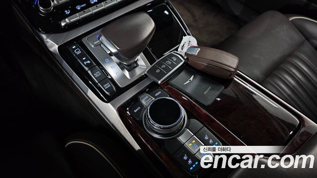제네시스 EQ900