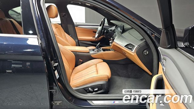 BMW 5시리즈 (G30)