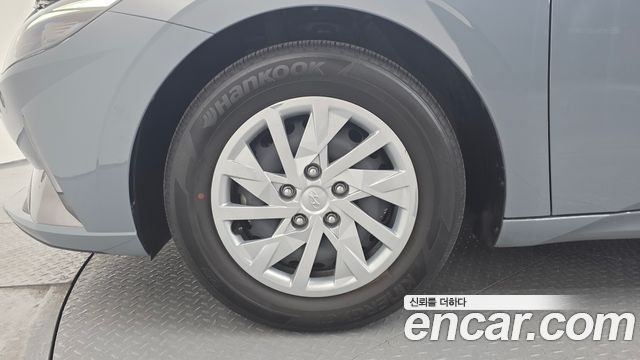 현대 아반떼 (CN7)