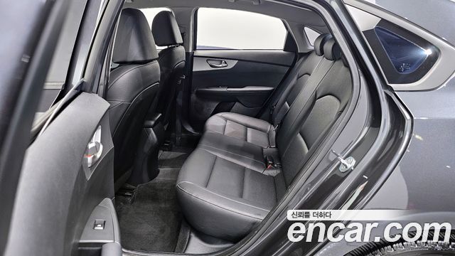 기아 더 뉴 K3 2세대