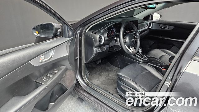 기아 더 뉴 K3 2세대