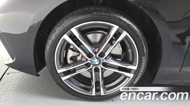 BMW 1시리즈 (F40)