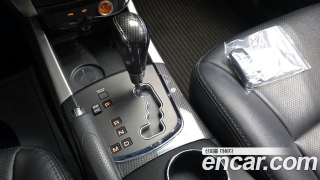 KG모빌리티(쌍용) 코란도 C