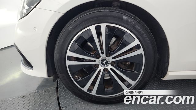 벤츠 E-클래스 W213