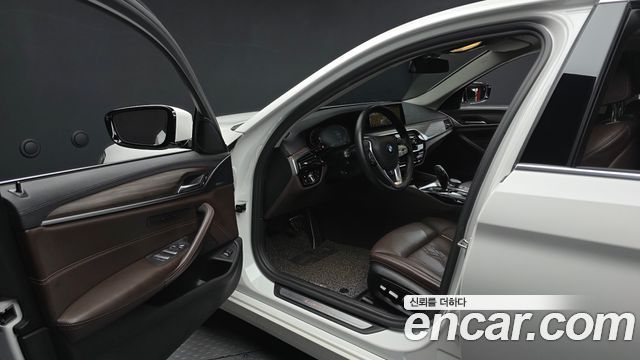 BMW 5시리즈 (G30)
